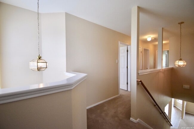 Building Photo - 10527 Cub Haven