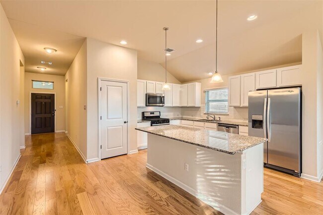 Building Photo - 273 Bridgestone Way