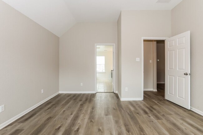 Building Photo - 16389 Olive Sparrow Dr