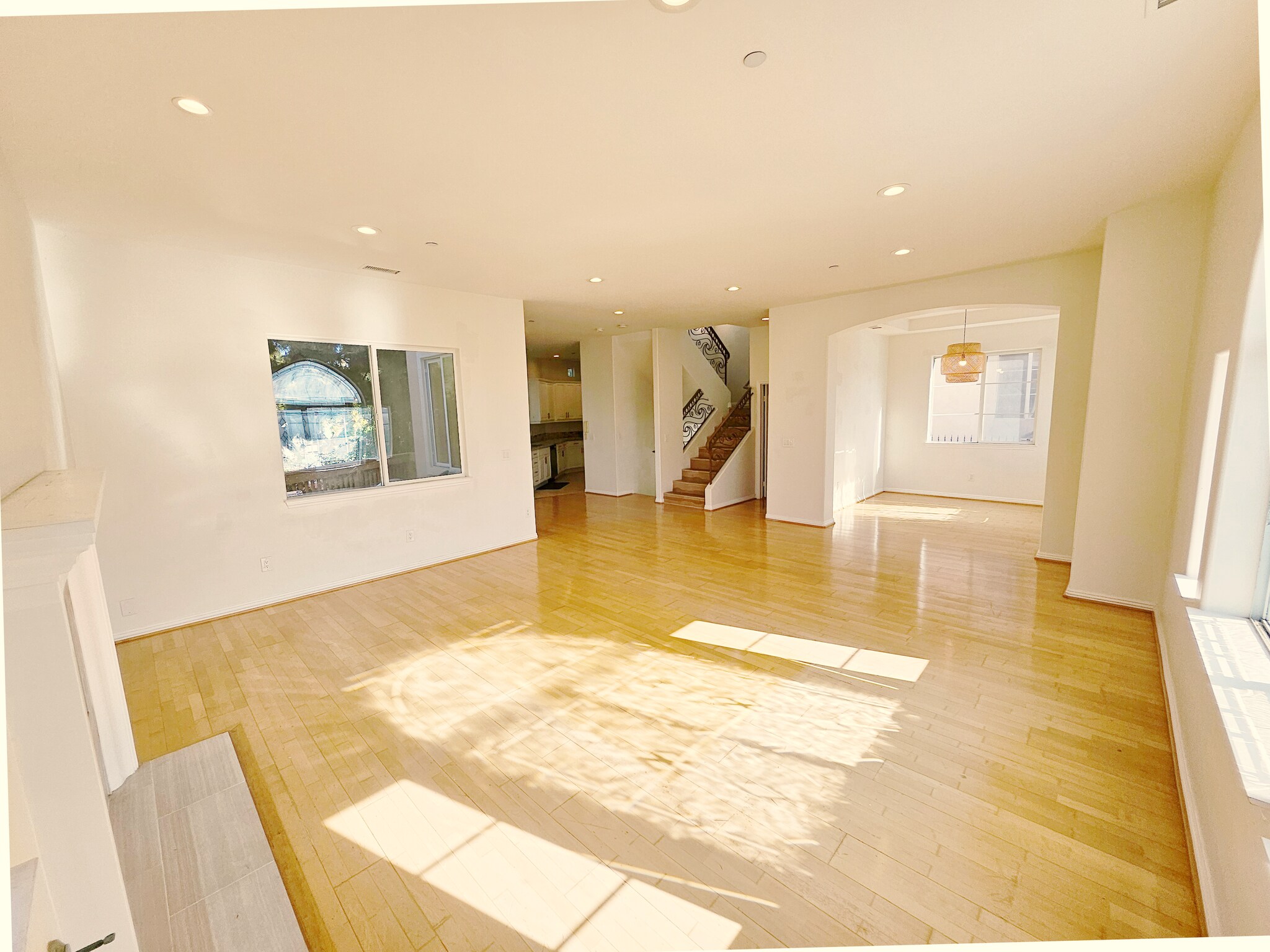 Building Photo - 3780 Lenawee Ave