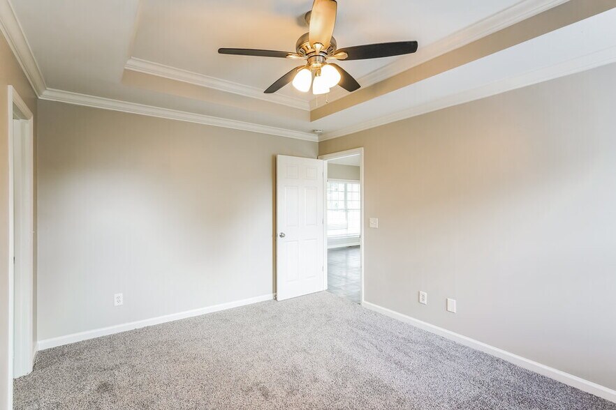 Building Photo - 2838 Candlewicke Dr