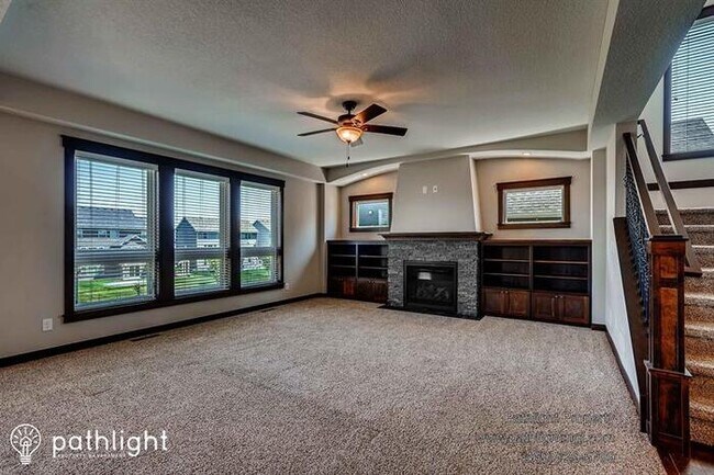 Building Photo - 18880 Iden Way, Lakeville, MN, 55044