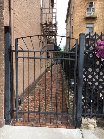 entry gate - 130 Park Pl