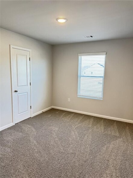 Building Photo - 11075 Suria Dr