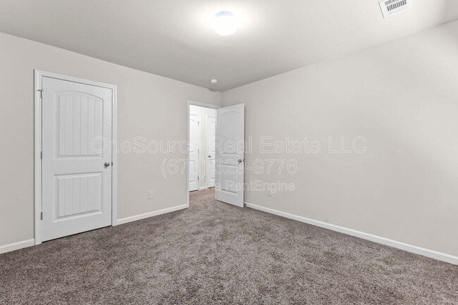 Building Photo - 385 Franklin Ln