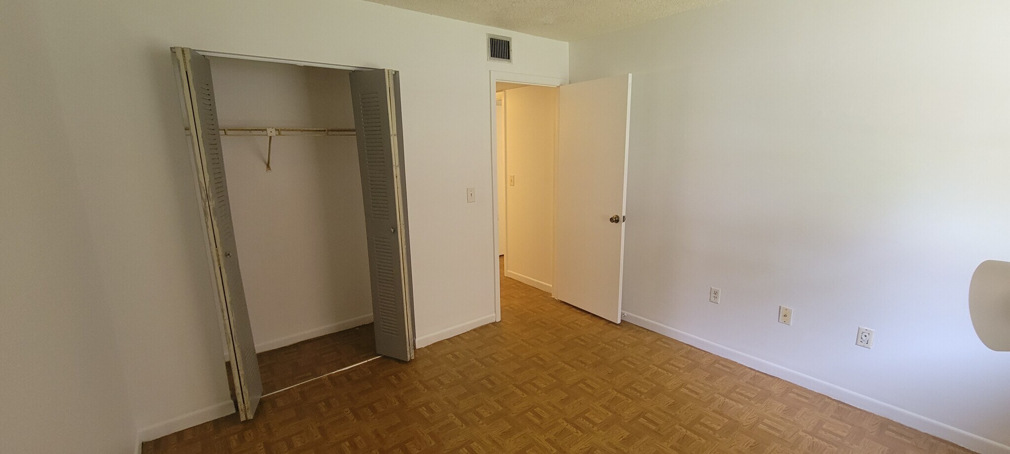 2ND BED - 140 Orchid Woods Ct