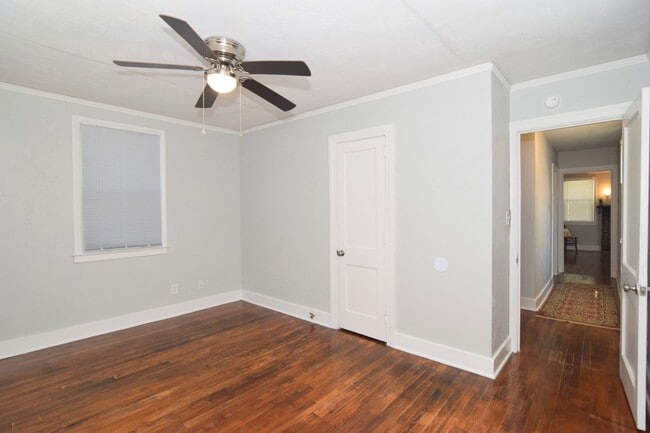 Building Photo - $995 - Updated 3 bed/2 bath house for rent off Wrightsboro Road, with fenced-in yard!