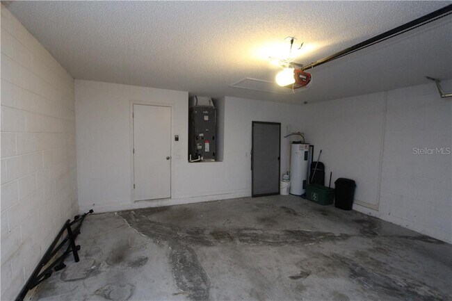 Building Photo - 14120 Econ Woods Ln