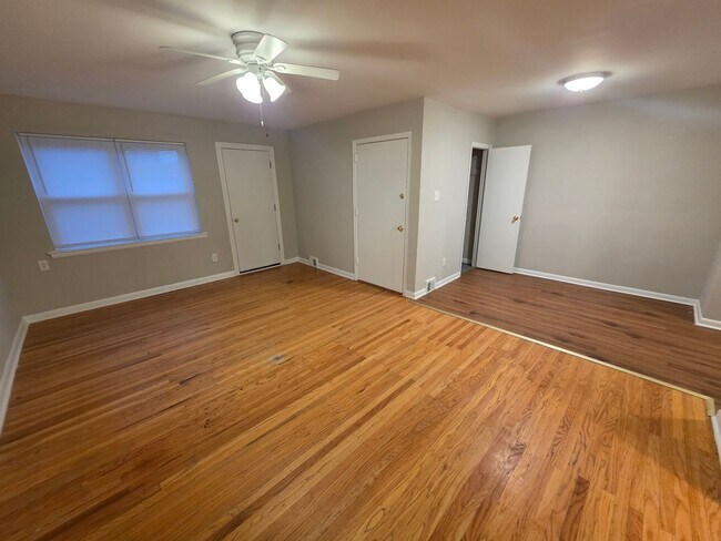 Building Photo - 3921 Lankenau Ave