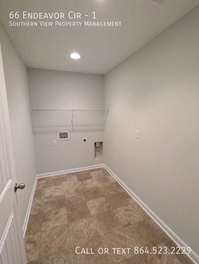 Building Photo - 66 Endeavor Cir