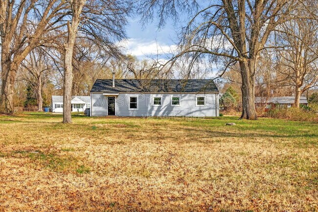 Building Photo - 12035 Krenning Ln