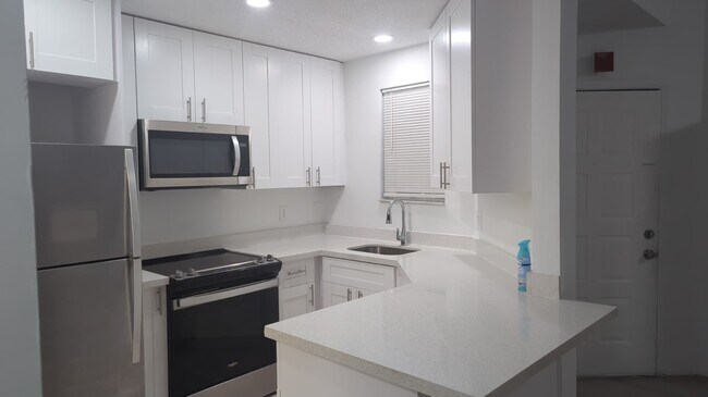 Building Photo - 18344 NW 68th Ave