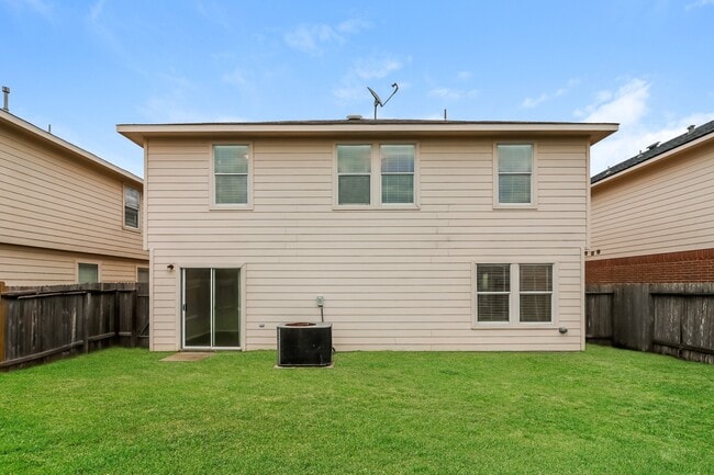 Building Photo - 3643 Bridgebluff Ln