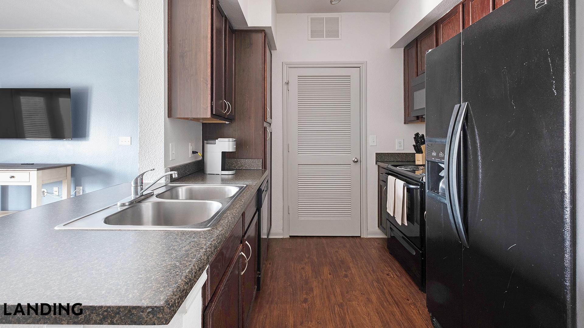 Building Photo - 15330 Liberty River Dr