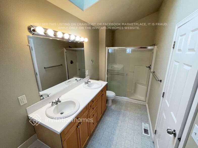 Building Photo - 9414 173rd St Ct E