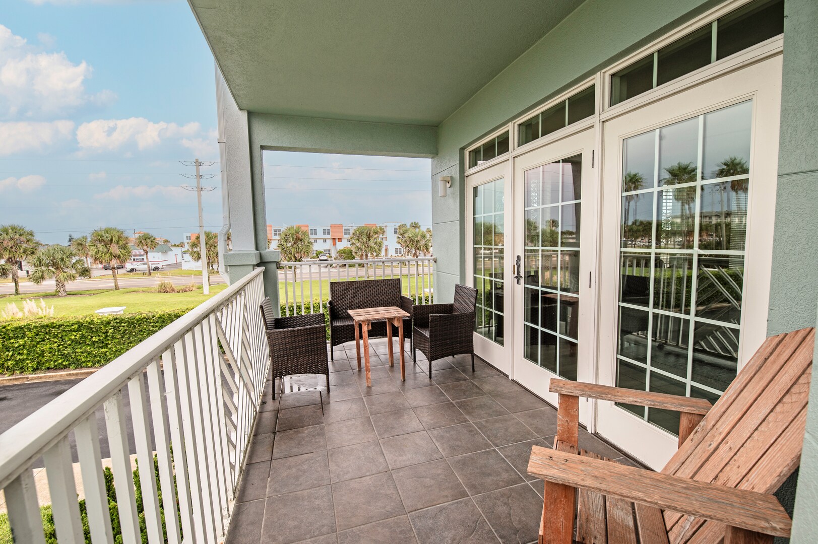 Building Photo - 285 Atlantis Cir