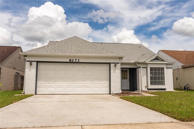 Building Photo - 8273 Cascade Oaks Dr