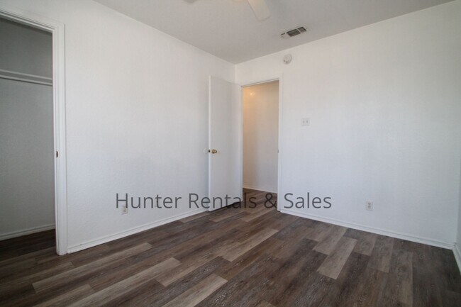 Building Photo - North Killeen!