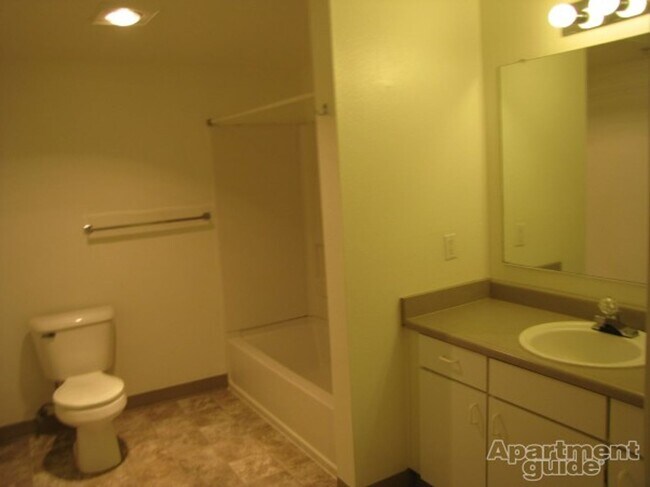 Interior Photo - Gresham Central