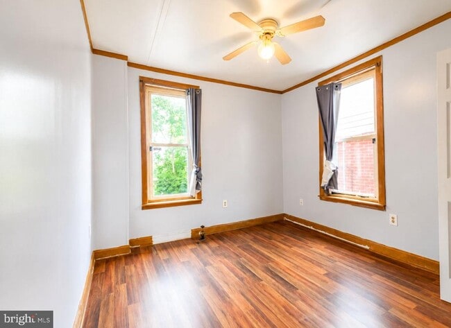Building Photo - 2172 Brookwood St