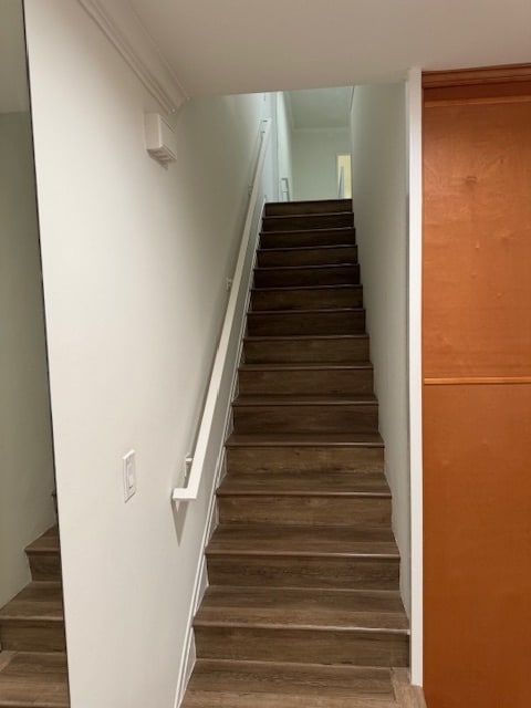 Building Photo - 11015 Kittridge St