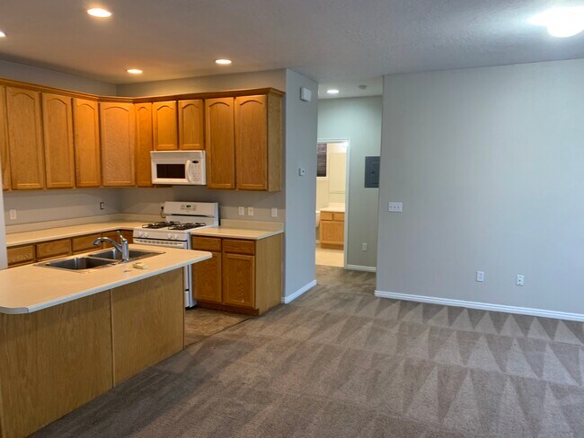 Building Photo - 3480 S Ashby Vw Cv