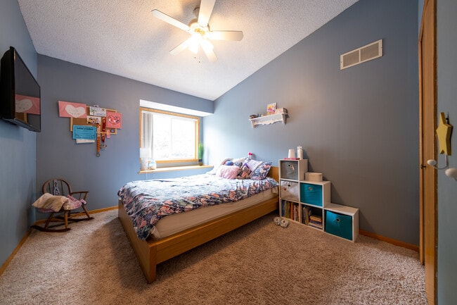 Building Photo - 14210 Hibiscus Ct