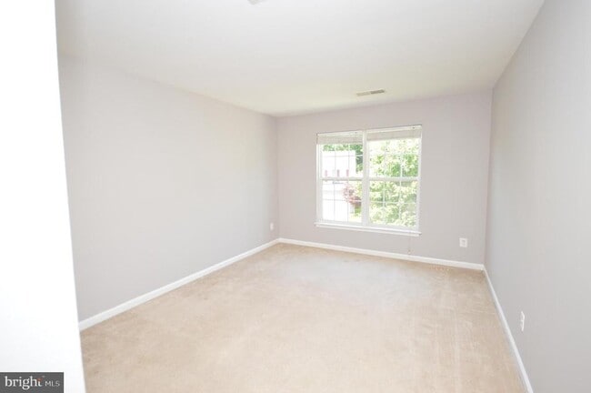 Building Photo - 91 Chaps Ln