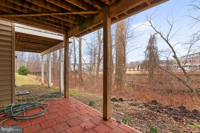 Building Photo - 8079 Locust Mill St