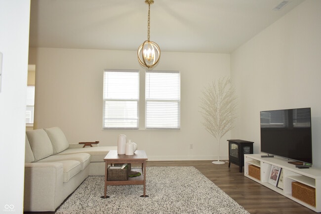 Building Photo - 19341 Beruna Way