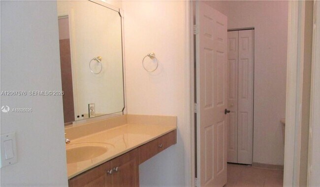 Building Photo - 12738 SW 49th Ct