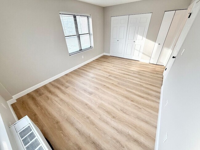 Building Photo - 59-69 Msgr Patrick j Lydon Way Unit 306