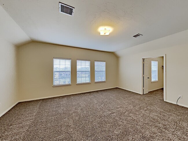 Building Photo - 2411 Lago Mirado Wy