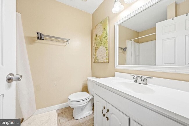 Building Photo - 1404 Woodhollow Dr