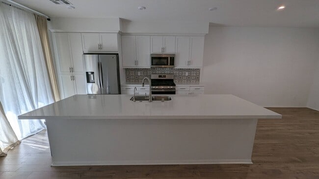 Building Photo - 8150 Spirit St