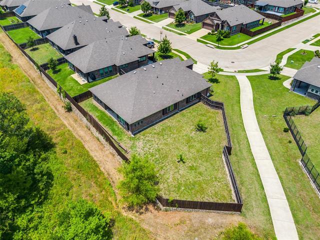 Building Photo - 500 Graceful Pl