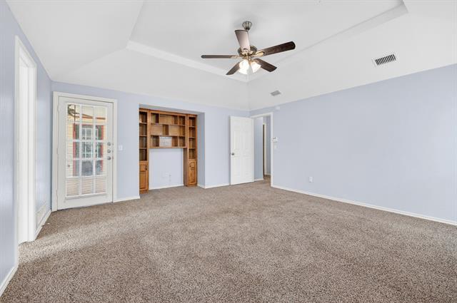 Building Photo - 918 Green Brook Dr