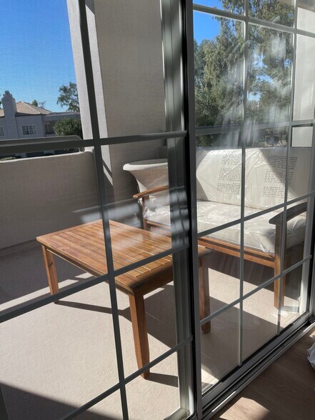 Building Photo - 7710 E Gainey Ranch Rd