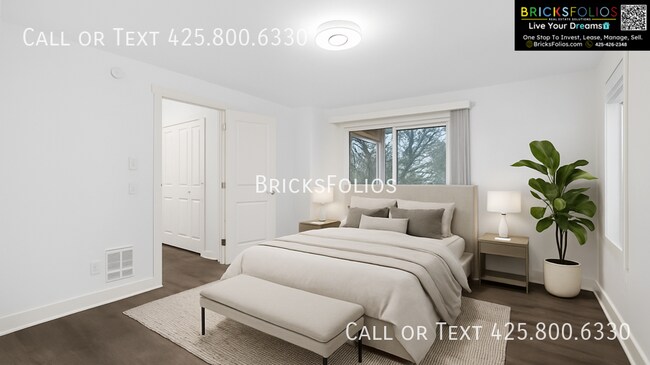 Building Photo - 15242 SE 43rd Ct