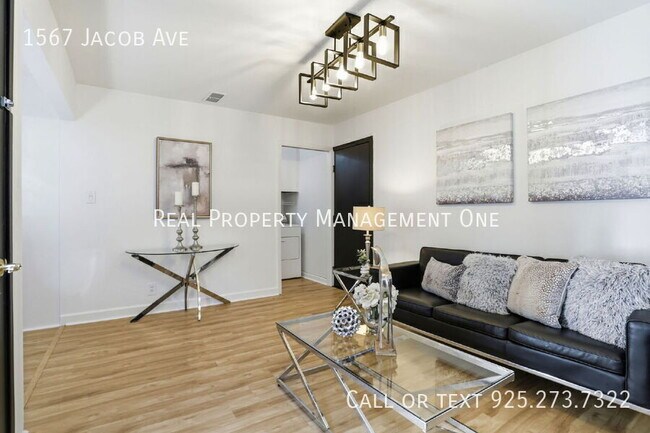 Building Photo - 1567 Jacob Ave