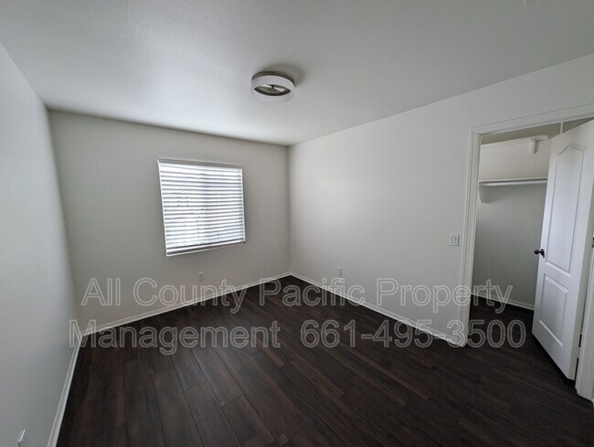 Building Photo - 28933 Mirada Circulo