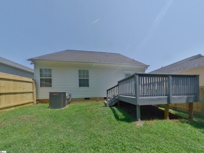 Building Photo - 430 Clark Glen Dr