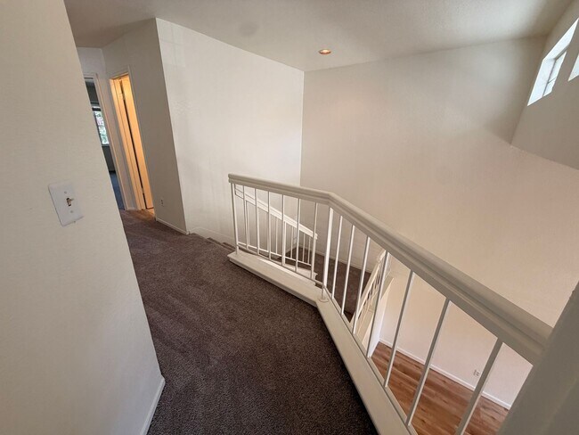 Building Photo - 7379 Stonedale Dr