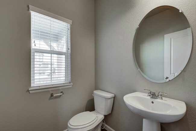 Building Photo - 8952 Birch Run Ln