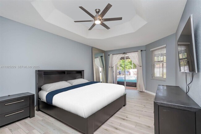 Building Photo - 3808 SW 165th Terrace