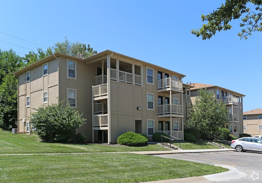 The Life at Highland Village 8619 E 61st Kansas City MO 64129 Apartment Finder