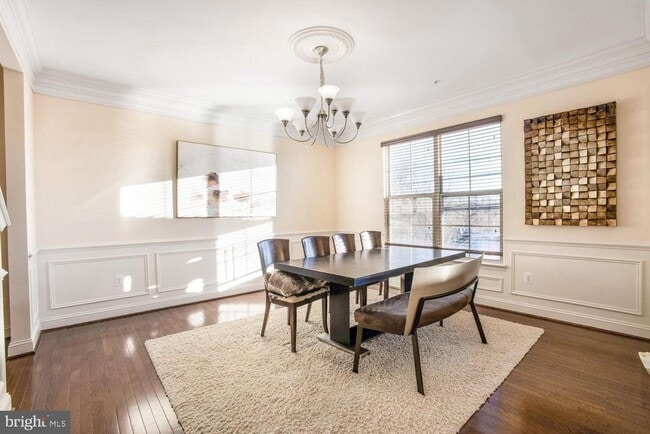 Building Photo - 3041 Bel Pre Rd