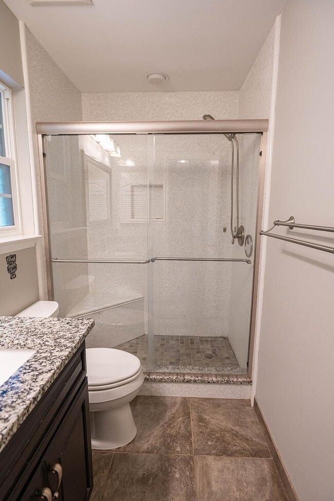 Building Photo - 4679 Inisheer Dr