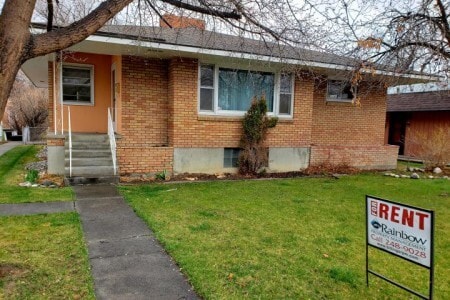 Building Photo - 623 Avenue E