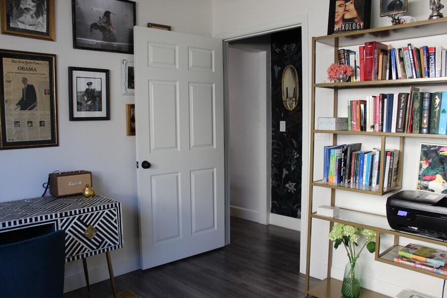 Building Photo - 323 N Vendome St